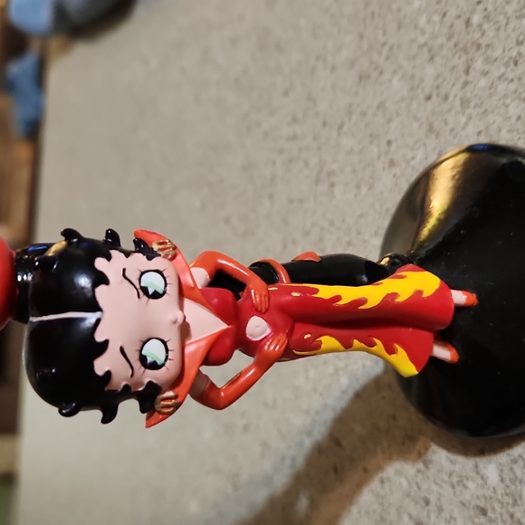 Figurine collection Betty Boop show joggeuse - Collection